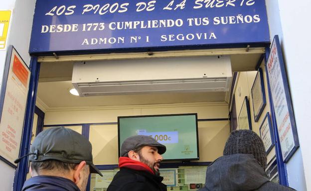 Los segovianos son los cuartos que más gastan en Lotería de Navidad