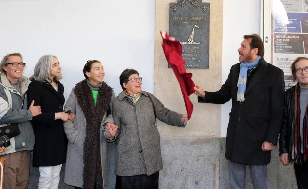 El Teatro Calderón perpetúa la pasión escénica de Fernando Urdiales