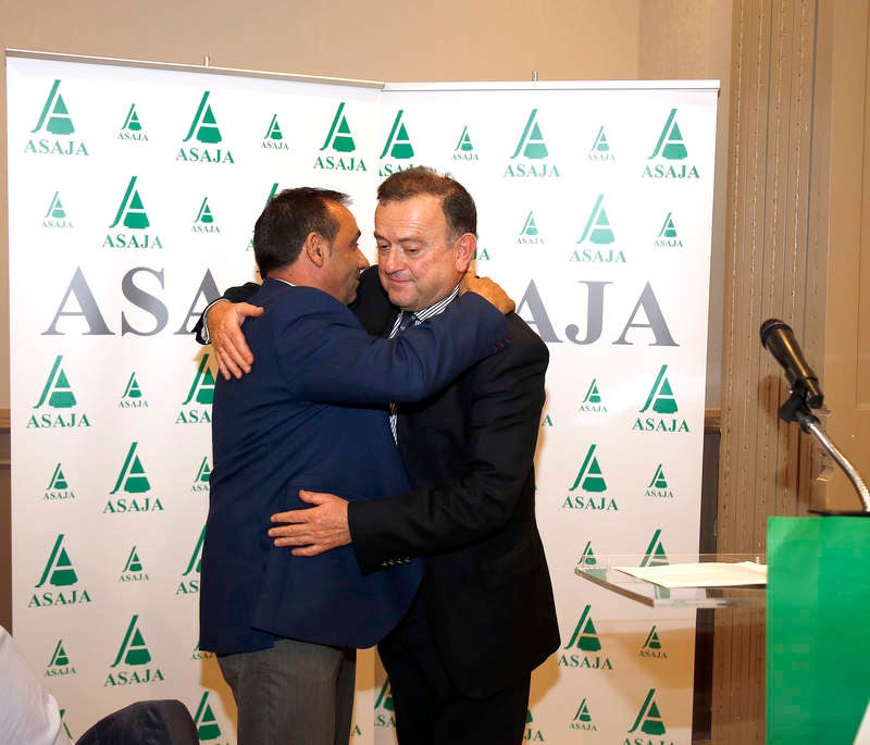 Asaja reúne a trabajadores y afiliados en una comida navideña
