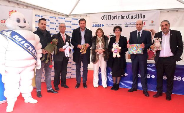 La carpa de El Norte en la plaza de Zorrilla empieza a recoger juguetes