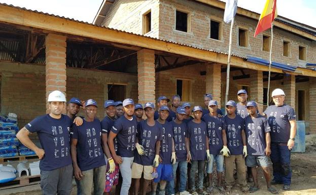 Novelec Eresma dona material de fontanería para construir un orfanato en Sierra Leona