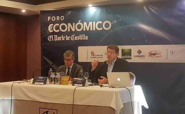 Luis Huete participa en el Foro Económico de El Norte