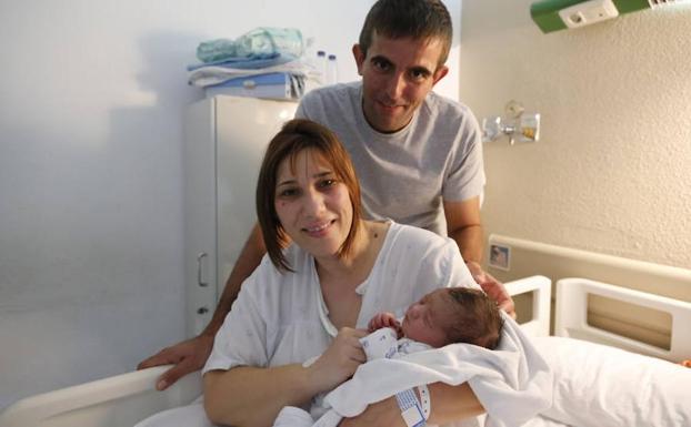 Daniela, primera niña de 2018 en Salamanca