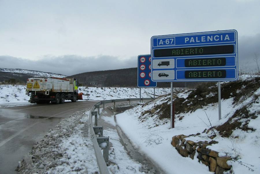 El tráfico por la A-67 hacia Cantabria se restablece