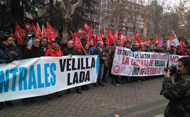 Palencia hace visible en Madrid su oposición al cierre de las térmicas