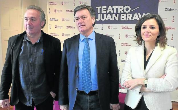 Sara Baras, Aitana Sánchez-Gijón, José Sacristán y Boadella, en el centenario del Juan Bravo