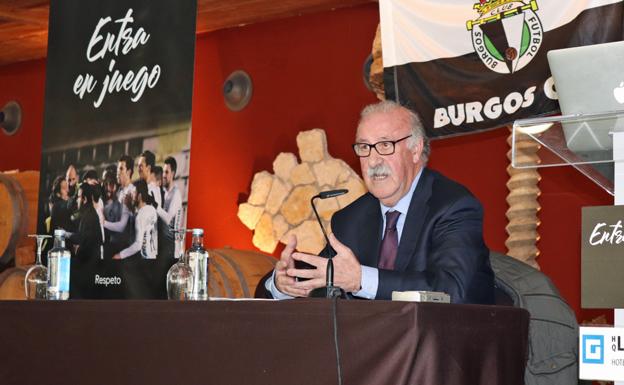 Alegato de Del Bosque a favor de Villar durante la presentación de la Fundación del Burgos CF