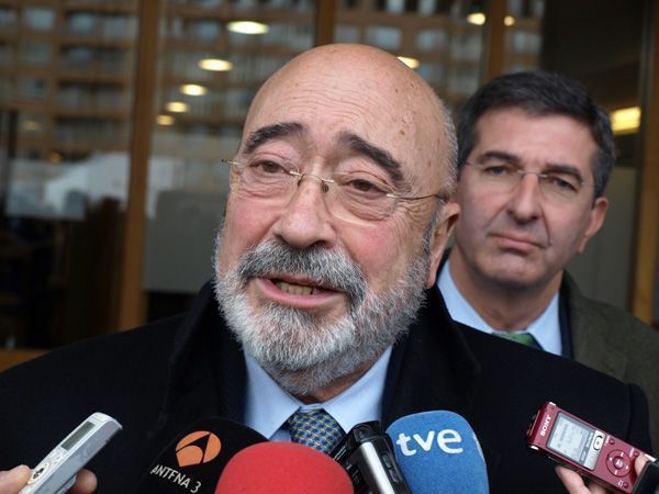 La Audiencia encausa a José María Arribas por el caso Caja de Burgos