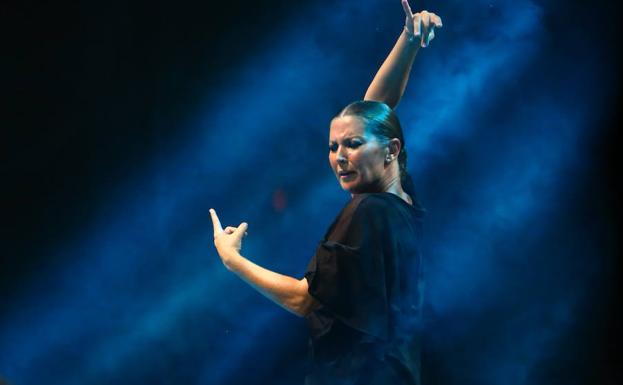 Sara Baras trae a Segovia «la bonita energía que desprende el flamenco»