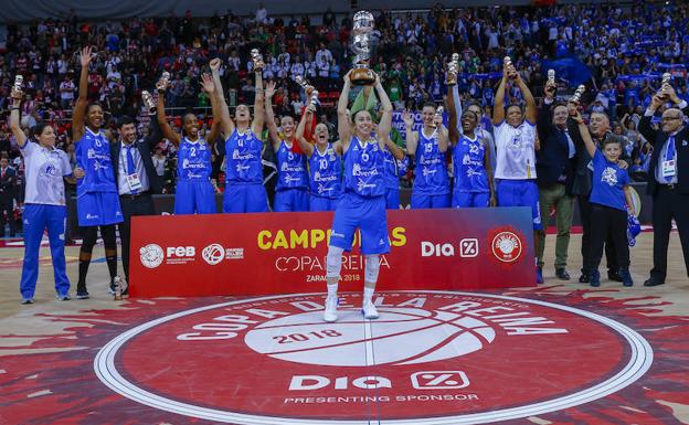 El Perfumerías Avenida de Salamanca conquista su séptima Copa de la Reina