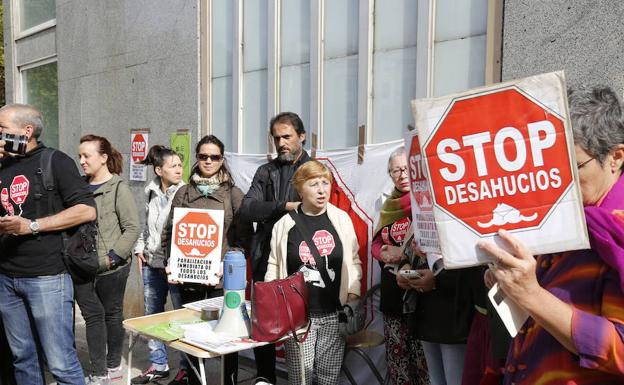 Los afectados por las hipotecas se concentrarán este martes frente al Ayuntamiento