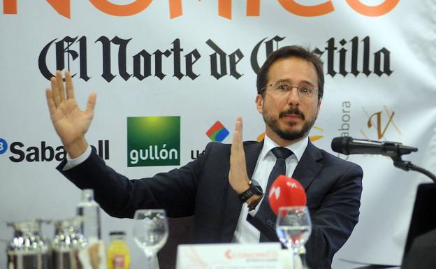 José Ignacio Conde-Ruiz: «Solo se podrán reformar las pensiones con un gran pacto político nacional»