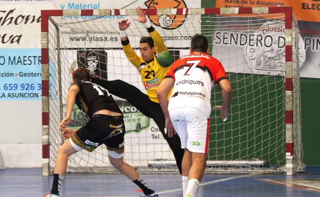 El Viveros Herol BM Nava supera el examen en Ciudad Real