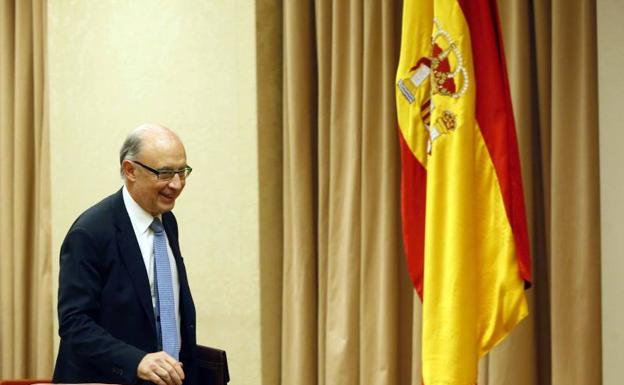 El déficit se reduce un 39% hasta noviembre por el aumento de los ingresos