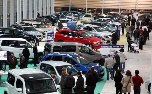 Desarticulada una trama de venta de coches de segunda mano como si fueran nuevos