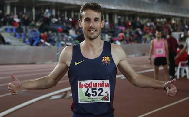 Álvaro de Arriba logra el billete para el Mundial con una espectacular marca en Salamanca