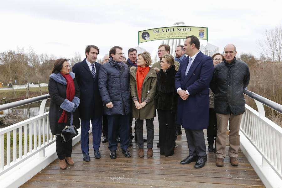 Isabel Tejerina inaugura el Centro de Interpretación de La Isla del Soto