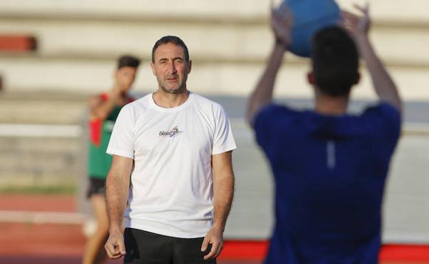 Fuentes: «Álvaro de Arriba tiene el récord de España en sus piernas»
