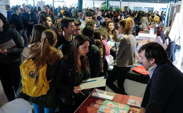 Unitour reúne en Valladolid a 30 universidades para asesorar a los alumnos en la elección de titulaciones