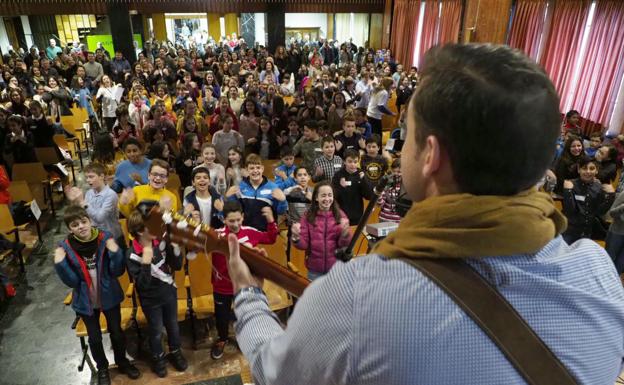 Unos 800 alumnos de colegios de Valladolid compiten en las primeras olimpiadas de religión