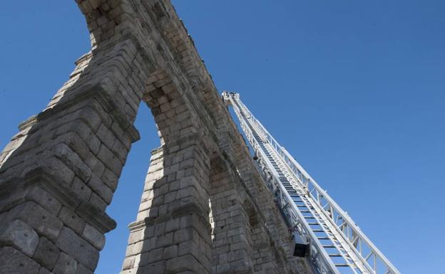 El Acueducto de Segovia se somete a una ITV