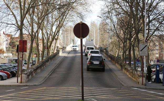 El Ayuntamiento de Palencia inicia el cobro del impuesto de rodaje