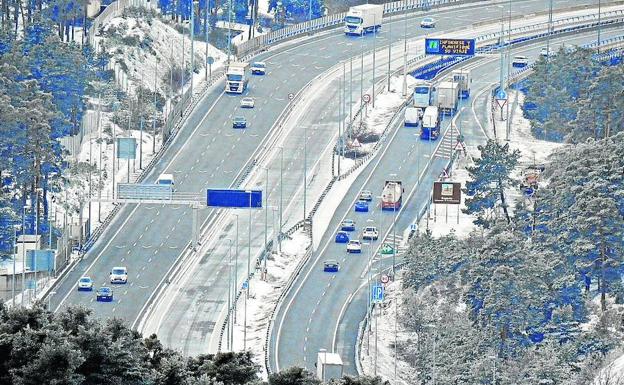 UPyD pide una declaración contra los peajes de las autopistas de Segovia y Ávila