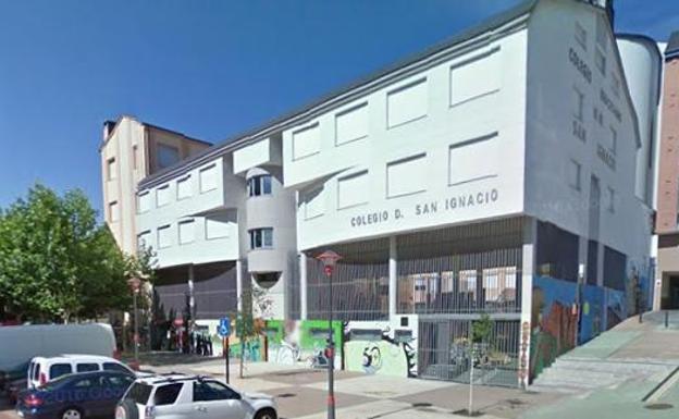 Investigan presunto maltrato de un profesor hacia una alumna de seis años en el colegio San Ignacio de Ponferrada
