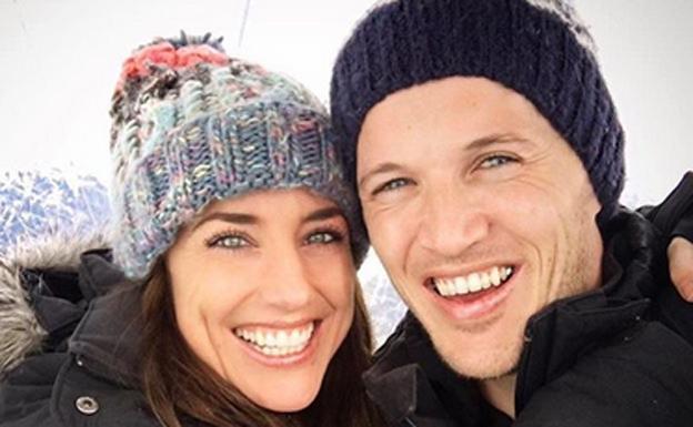 Un hombre se casa con una mujer idéntica a su difunta mujer