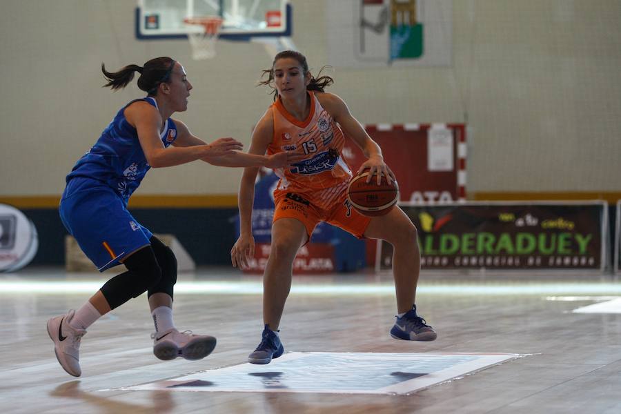 Derbi de polos opuestos entre Avenida y Quesos El Pastor