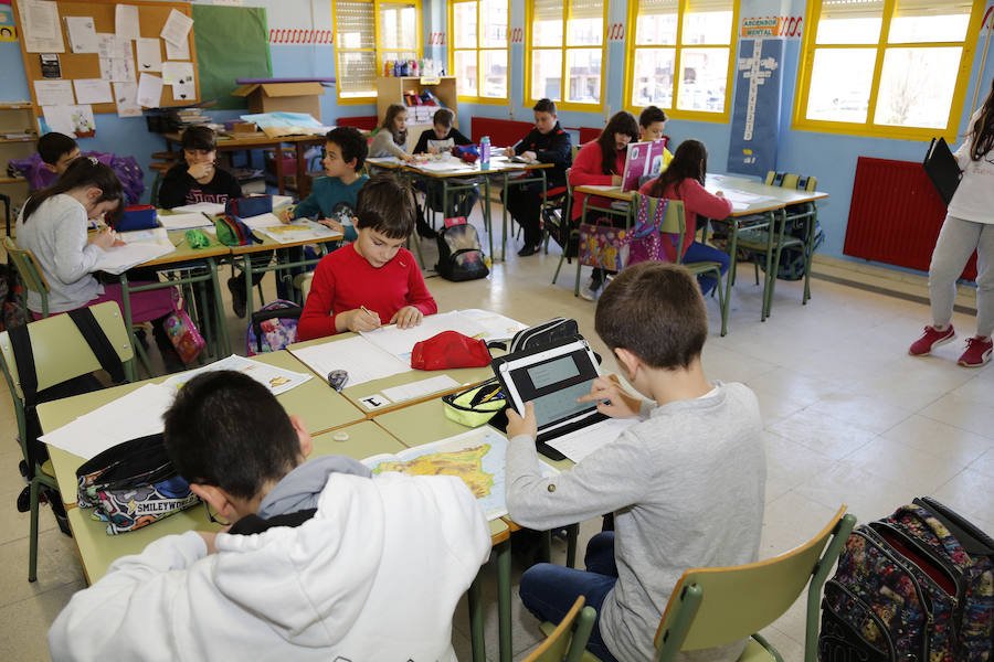 Colegio Gómez Manrique de Calabazanos