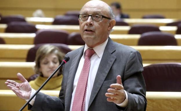 Montoro incluirá en los Presupuestos una deducción en el IRPF para las personas mayores