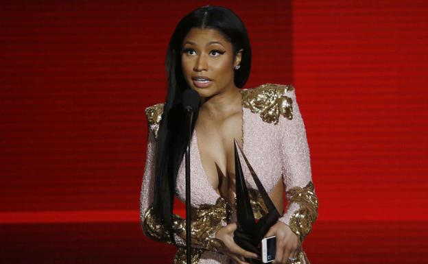 Nicki Minaj podría haberse quedado sin su larga cabellera