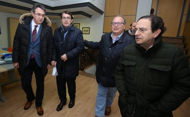 Mañueco afirma que los municipios mineros son «la espinita clavada» del PP