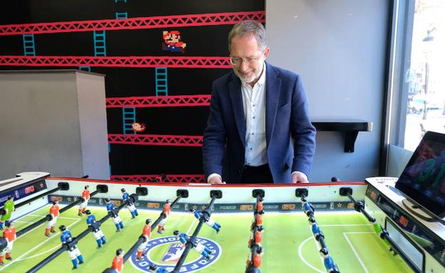 Manuel Saravia: El concejal sin vacaciones