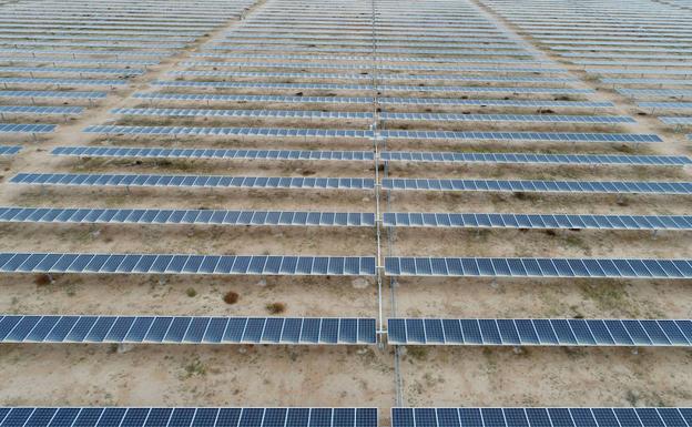El Ayuntamiento comprará energía eléctrica cien por cien renovable