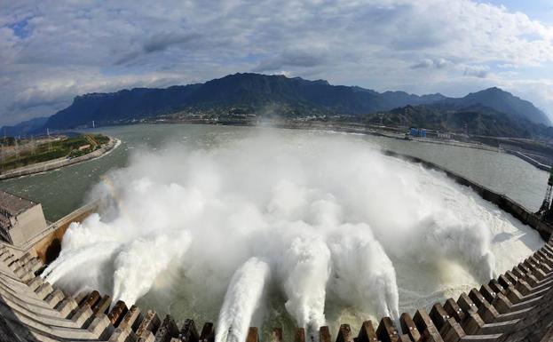 ¿Domingo de lavadora, horno y plancha? La luz se desploma un 76%