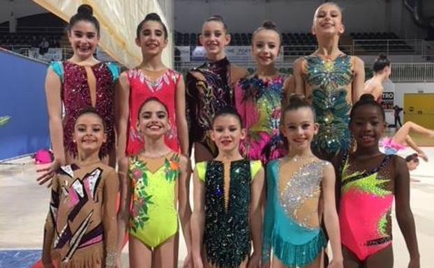 El Club Rítmica Salamanca mete a todas sus gimnastas en el Nacional
