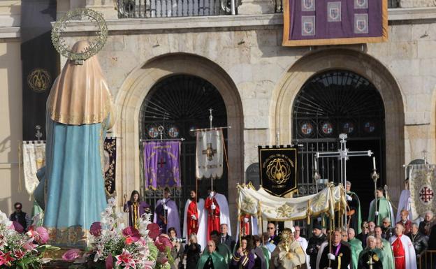 Programa de procesiones del Domingo de Resurrección, 1 de abril, en Palencia