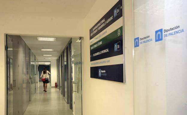 Los ayuntamientos avanzan en la implantación de la administración electrónica