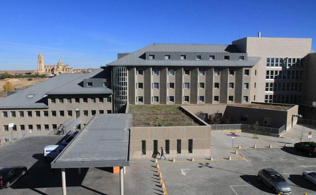 Condenan al hospital por confundir una infección pélvica, que acabó en aborto, con gastroenteritis