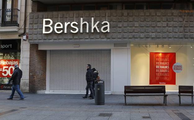 Bershka cierra definitivamente en la Calle Mayor y se despide de Palencia