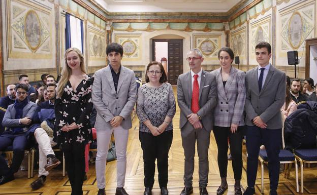 El congreso nacional de los alumnos de Derecho somete a debate las salidas profesionales