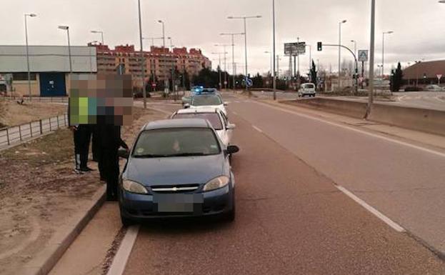 Una mujer trasladada al hospital Clínico por un accidente en la carretera Villabáñez