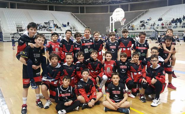 Triunfo de la Escuela de Tecnificación ‘Criado Hermanos’ del CB Tormes en el torneo internacional de Oporto