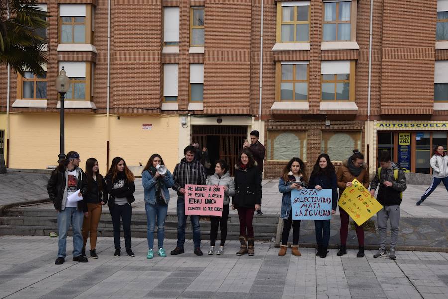 Concentración de estudiantes en Guardo