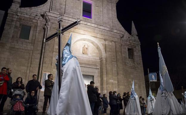 Peregrinación de la Promesa llevó al Atado a la Columna hasta la parroquia Nuestra Señora de Belén