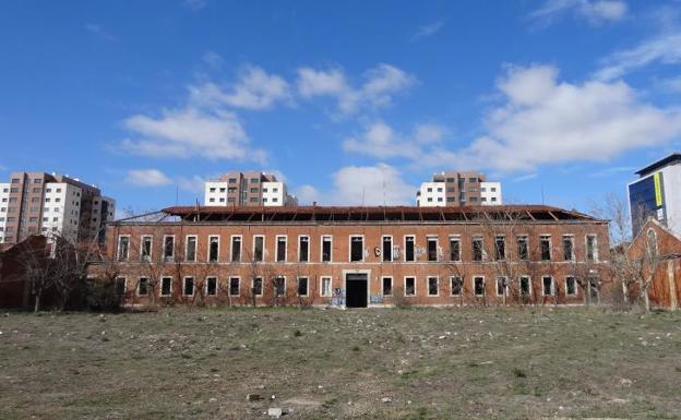 Nueva ocupación de indigentes y grafiteros en el ruinoso cuartel Conde Ansúrez de Valladolid