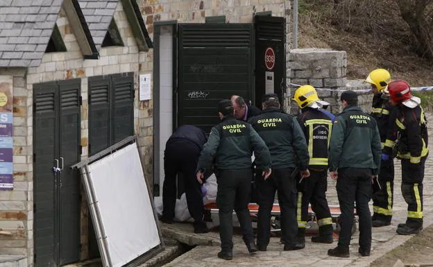 Un Matrimonio Alerto De Desprendimientos En La Playa Antes Del Accidente Mortal De La Joven De Laguna El Norte De Castilla