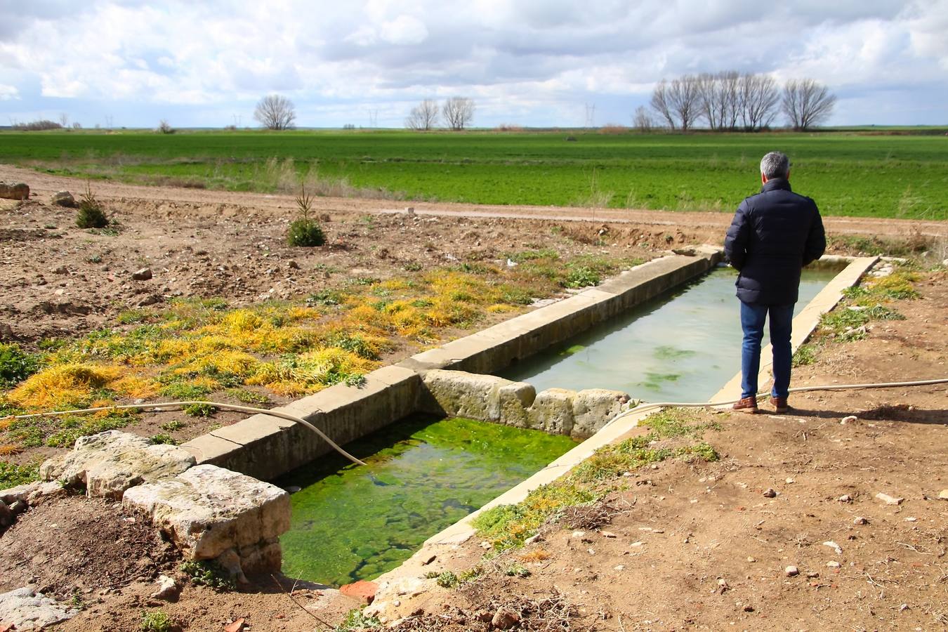 La recuperación de una histórica traída de aguas pone al descubierto un acueducto del siglo XVI en Villagarcía de Campos